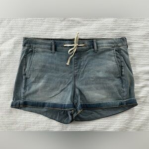 Torrid Women’s Blue Jean Shorts size 1X or 14/16 with Drawstring Elastic Waist
